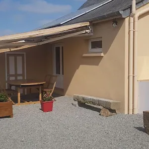 Le Mimosa, Maison De Hébergement de vacances Trans